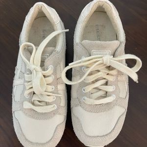 Diesel Boy’s shoes cream 13.5